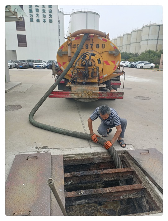 城区隔油池清掏